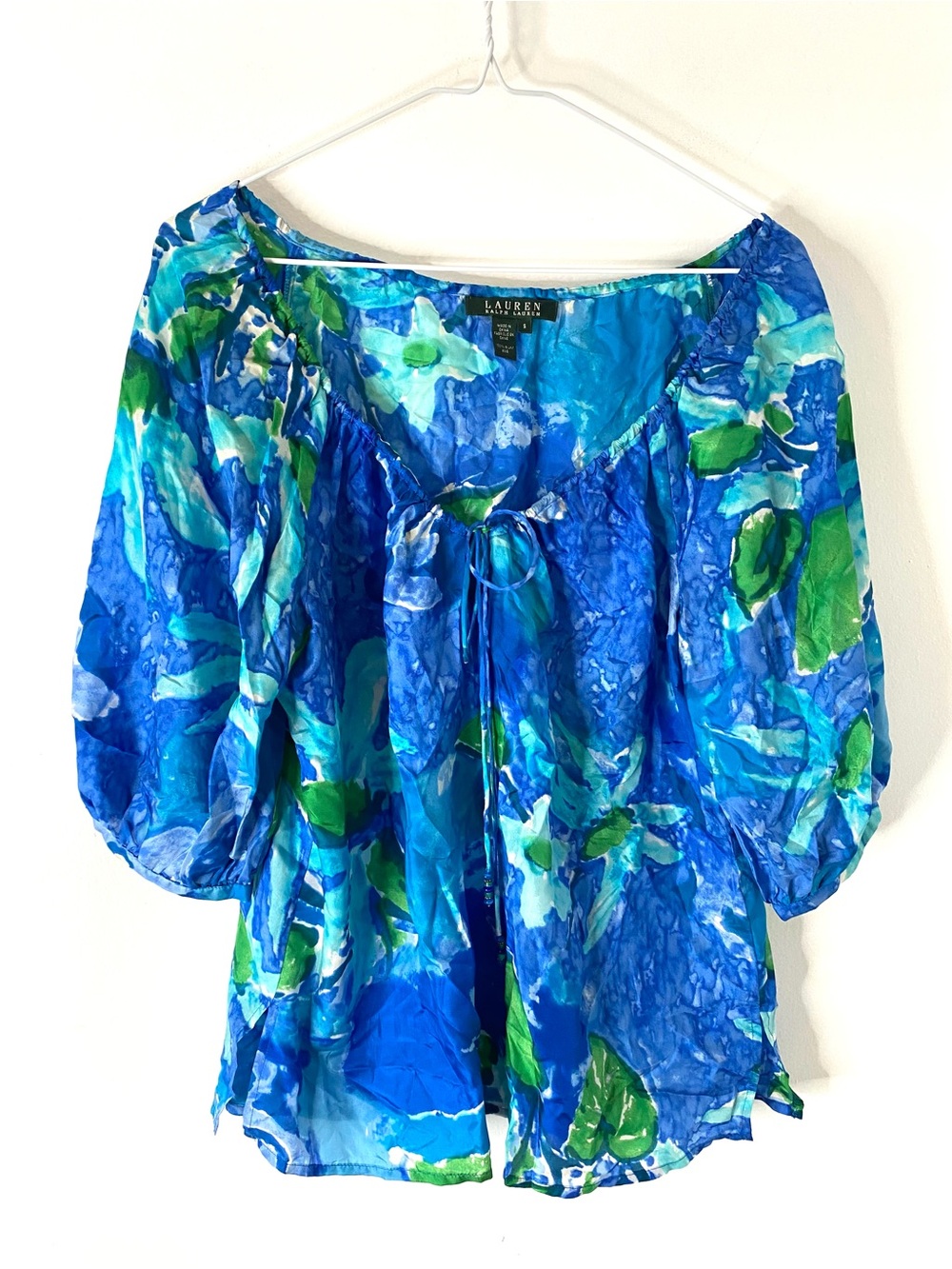 Lauren Ralph Lauren 100% Silk Blue Floral Peasant Blouse Beaded Tie